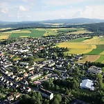 酒店 Buchhaus Vier Kirchenlamitz